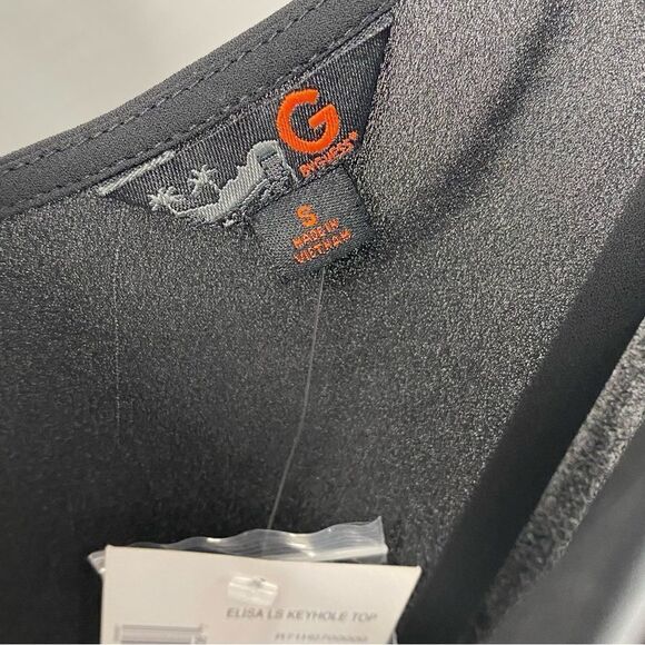 G by Guess Women’s Long Sleeve High Neck Cut Out Front Sheer Blouse size S - Picture 2 of 3